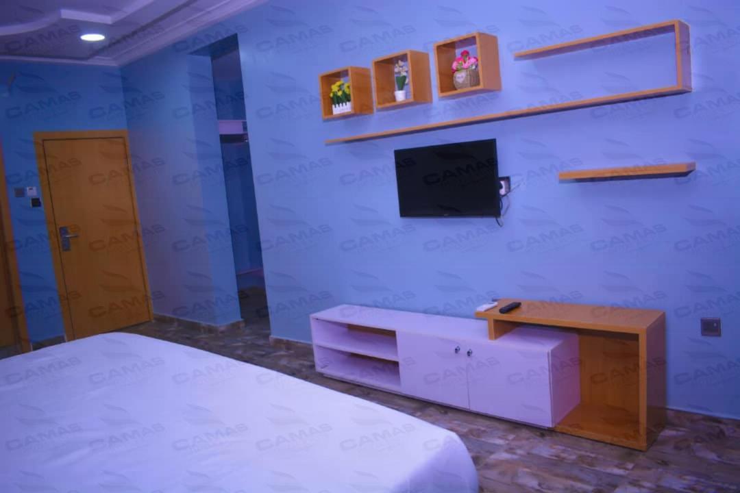Camas Hotel & Suite Asero Abeokuta Exterior photo